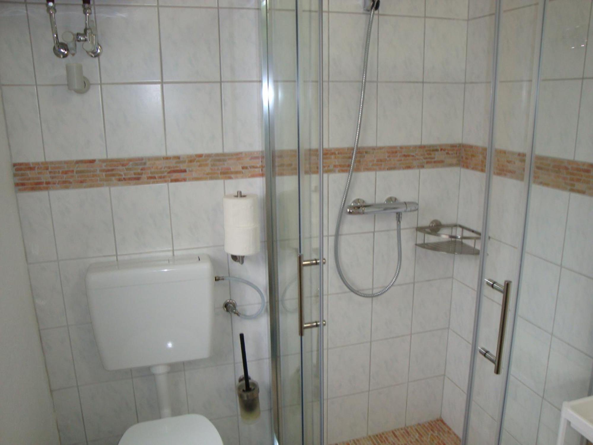 Cenet 1 Zimmer Apartment Sindelfingen Ngoại thất bức ảnh